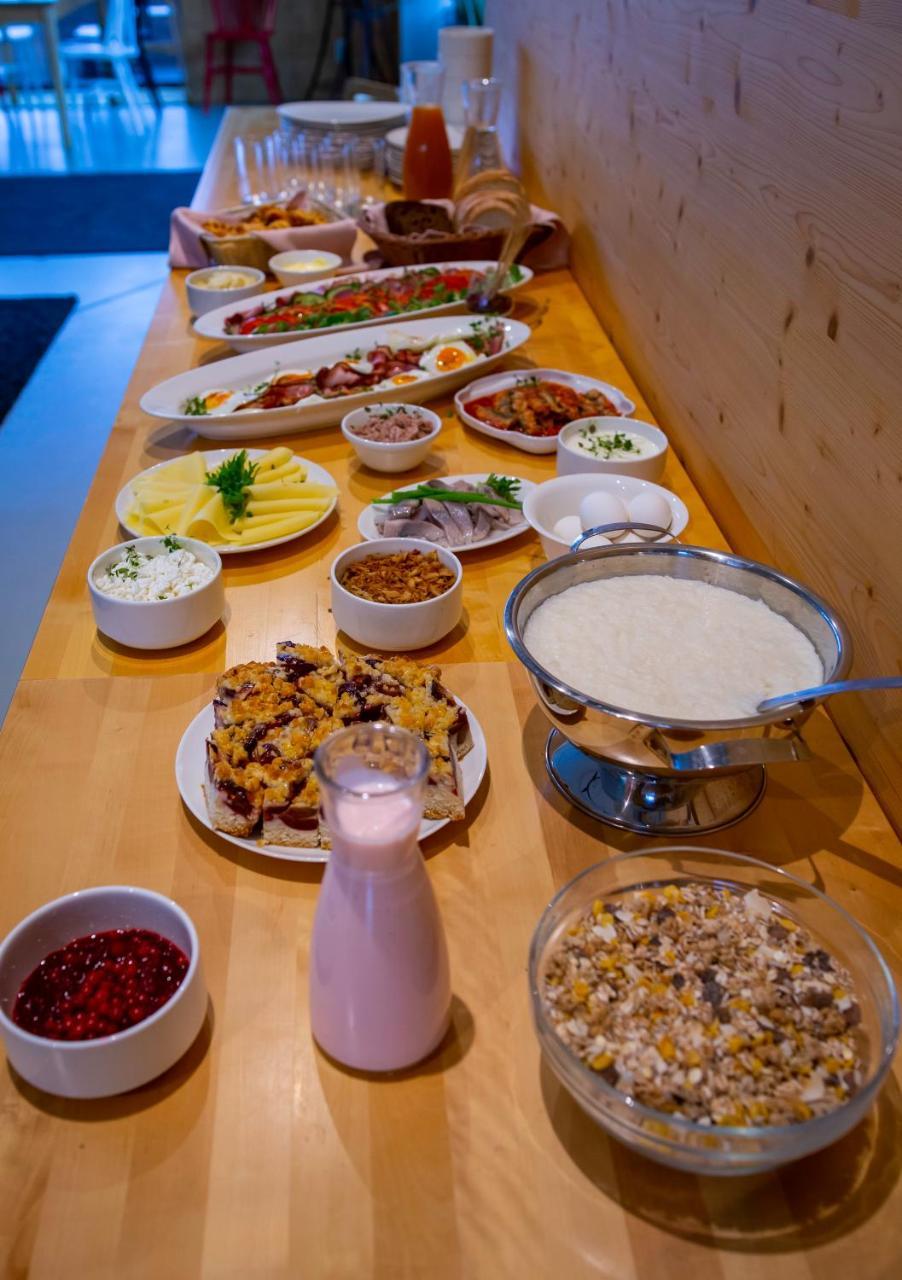 Kassari Puhkekeskus Hotel Käina Екстериор снимка