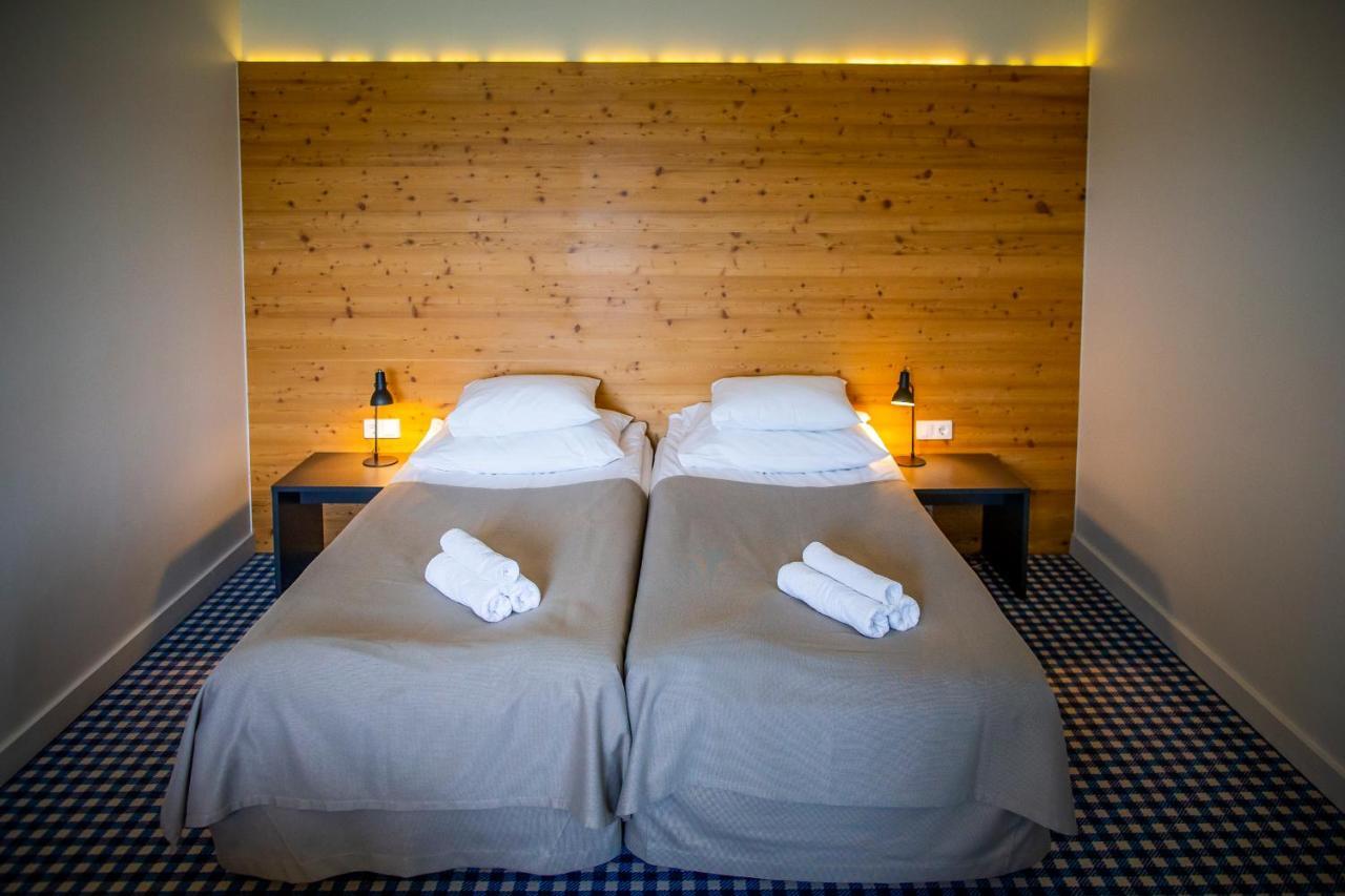 Kassari Puhkekeskus Hotel Käina Екстериор снимка
