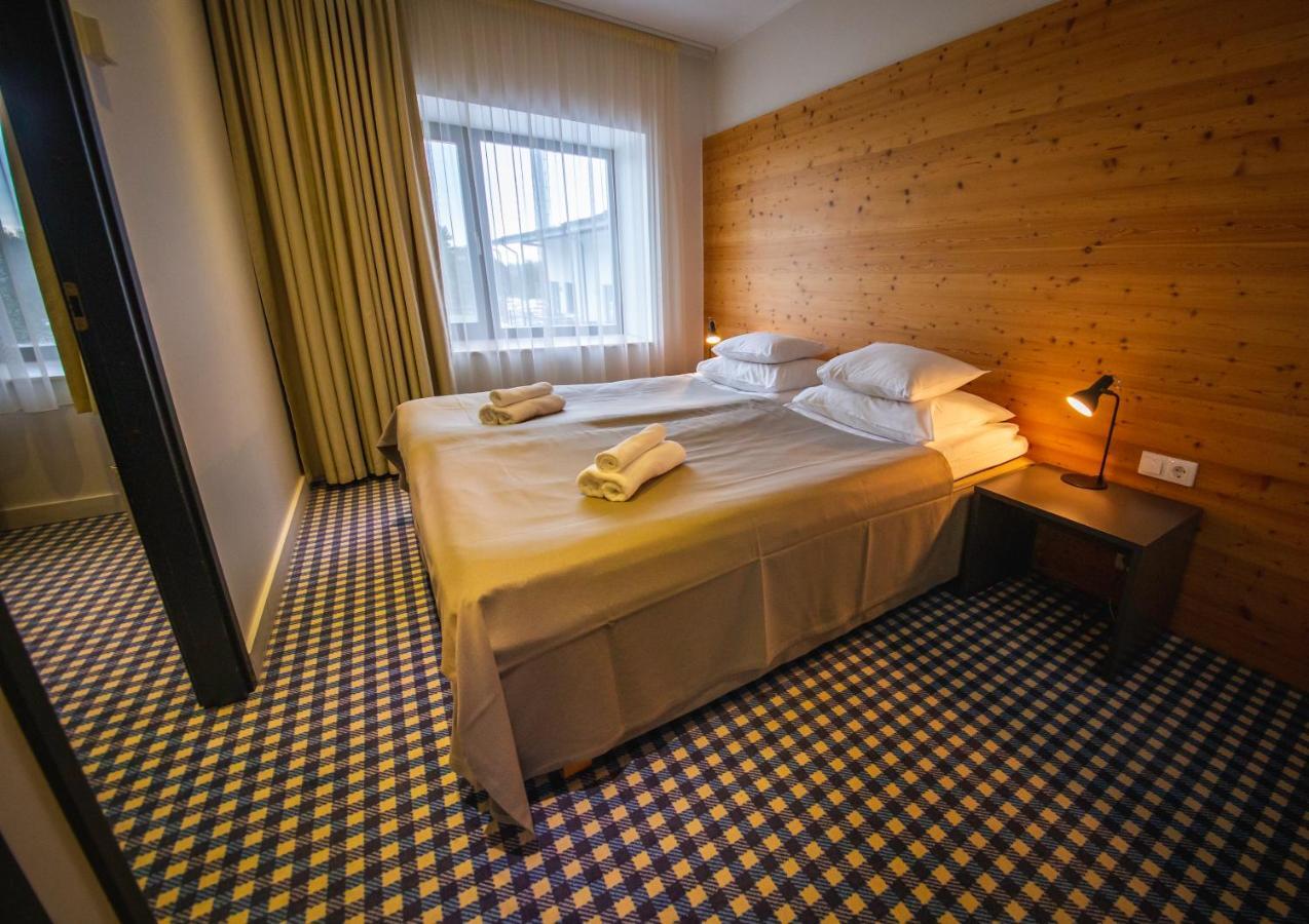 Kassari Puhkekeskus Hotel Käina Екстериор снимка